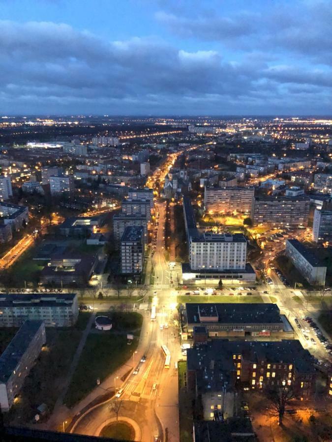 Vantage Point Apartament Sky Tower Wroclaw Bagian luar foto