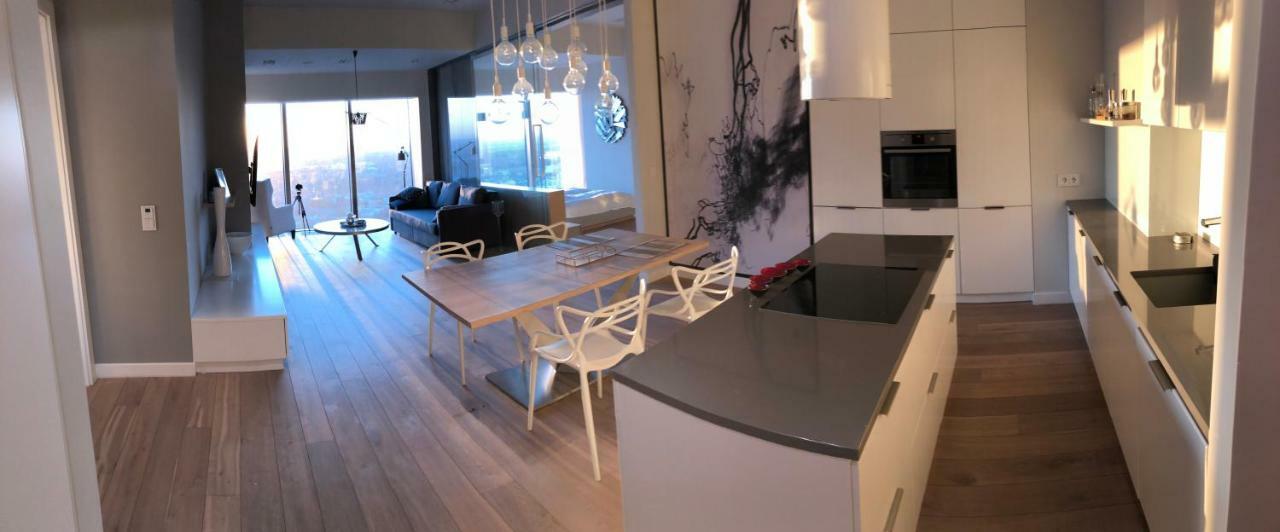 Vantage Point Apartament Sky Tower Wroclaw Bagian luar foto
